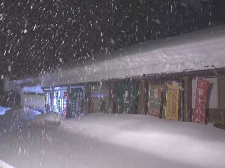 名神高速の一部で通行止め…10日は東海3県で大雪に警戒 岐阜県白川村で182センチの積雪観測 愛知や三重でも積もる可能性