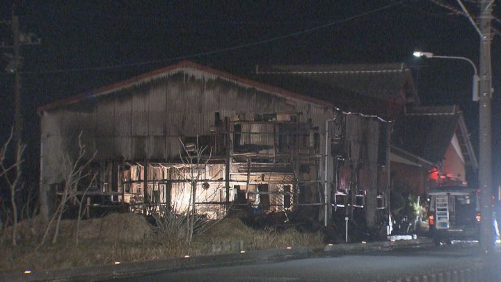 所有者の91歳男性が死亡か…愛知県一宮市の工場で火事 鉄骨造りの建物が全焼し焼け跡から1人の遺体見つかる