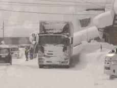 岐阜ではスタック等で渋滞も…7日夜から8日にかけ愛知や三重でも“警報級の大雪”の恐れ 高速も一部で通行止めか