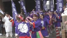 今年も女性が参加…約1250年の伝統 天下の奇祭『国府宮はだか祭』始まる 午後4時頃から“神男が”登場し裸男たちのもみ合いに