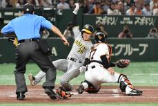 【阪神】打線組み替えが勝利に結びつかず岡田監督はタメ息「チグハグでなあ」