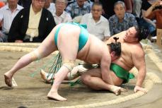 【名古屋場所】朝乃山が左ヒザ負傷で休場　元琴奨菊が危惧した「急仕上げ」