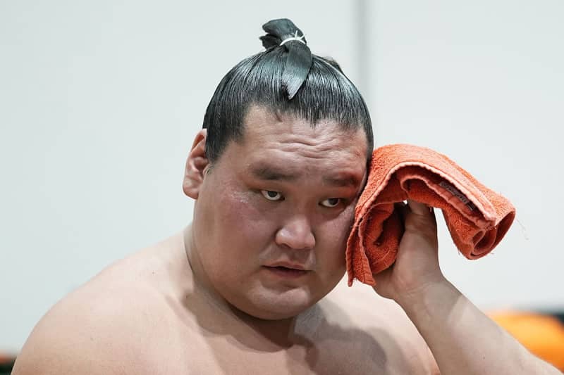 【名古屋場所】照ノ富士が阿炎を寄り切り１１勝目「優勝の可能性？　まだ早いだろう」