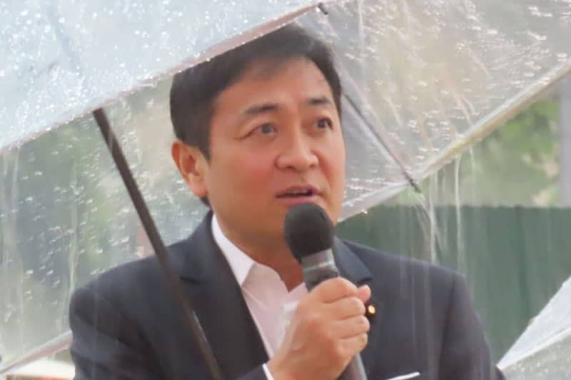 国民民主・玉木雄一郎代表　猛烈な大雨の中で街頭演説「やると決めたことは絶対にやります！」