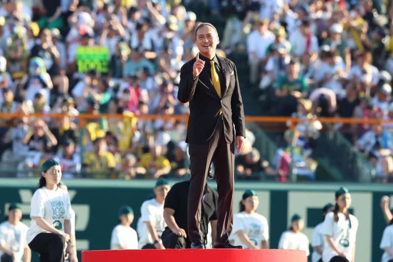 【阪神】甲子園開場１００周年セレモニーに虎党・渡辺謙登場「幸せよ。この球団は」