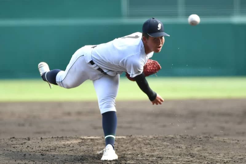 【甲子園】岡山学芸館の〝精密機械〟沖田幸大　８回無失点の好投も今夏初の四球には苦笑