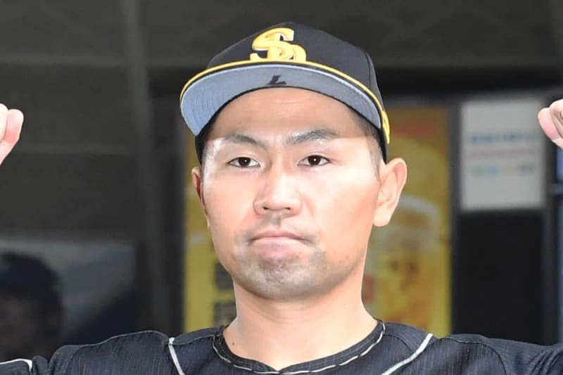 【ソフトバンク】登録抹消の中村晃　小久保監督が理由説明「ぎっくり背中みたいな」