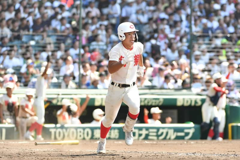 【甲子園】智弁学園が健大高崎の春夏連覇を阻止　決勝打の佐坂「箱山くんの涙を見たら…」