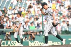 【甲子園】鶴岡東はサヨナラ負け　好投の桜井に佐藤監督「同級生に迷惑かけたという思いも」