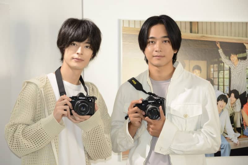 劇団ＥＸＩＬＥ初の写真展開催　カメラマン佐藤寛太「町田さんの写真で財産築こうか」