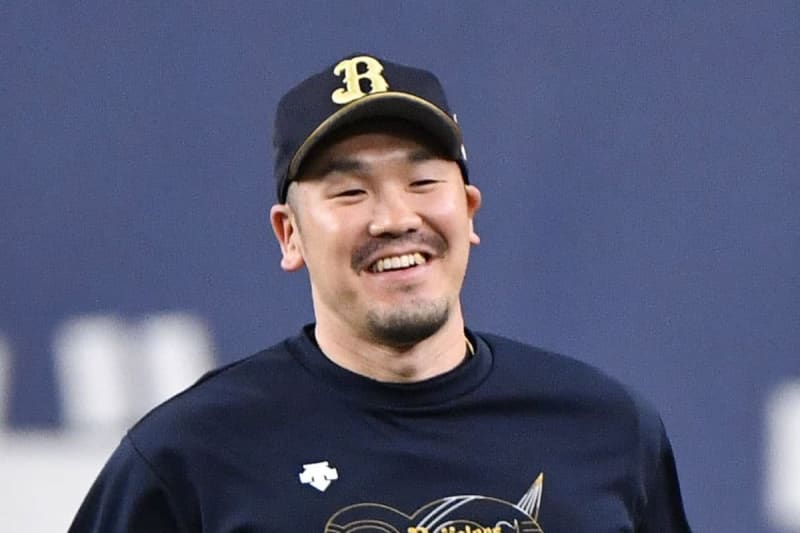 【オリックス】Ｔ―岡田が現役引退　通算２０４本塁打の和製大砲に「ポストを提示することになる」