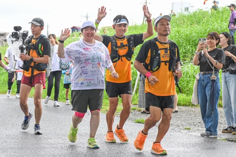 波紋！やす子マラソンを検証したユーチューバーが５時間早くゴール　企画の限界露呈