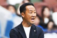 Ｊ１町田　広島との首位争いで〝タオル攻防〟…水かけ妨害に黒田剛監督が激高の一幕も