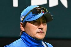 【日本ハム】新庄監督「どこも行かないで運動」を発動！　助っ人２選手残留へ異例の公開要請