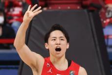 河村勇輝の〝超絶美技〟にＮＢＡ公式も注目！全米で話題沸騰「美しいパス」