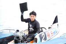 【戸田ボート・ＳＧダービー】桐生順平　予選最終日１２Ｒでは首位・峰竜太と直接対決「明らかに良くなった」