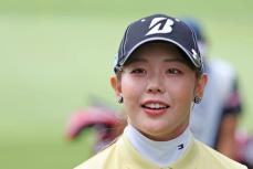 吉田優利「びっくりです」と首位浮上　渋野日向子は１１７位で予選落ち…８月以降４度目