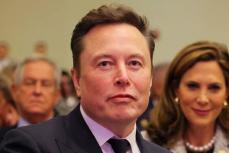 イーロン・マスク氏がトランプ“新組織”で行なう粛清の嵐　政府職員１００万人削減も