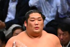 【九州場所】尊富士が快眠効果で３連勝　照ノ富士から「とにかく寝ろ！」の指令で１０時間睡眠