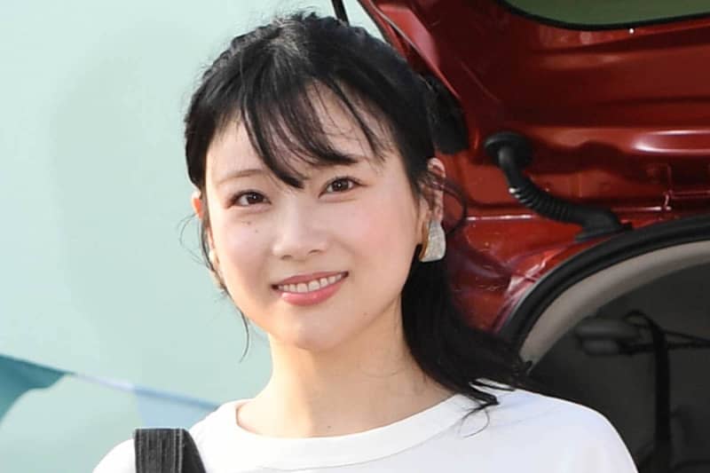 重盛さと美が千鳥ノブ似の会社員男性と６年半愛　「報道は事実」事務所が認める