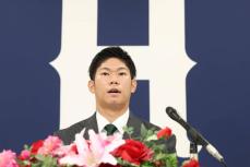 【広島】坂倉将吾　2500万円増の1億5000万円で契約更改　来季は全試合捕手で出場目指す