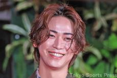 亀梨和也の〝買い物動画〟が２００万超再生の大バズリ　女子も信頼する目利き力