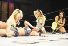 【スターダム】なつぽい＆安納サオリ　まさかのブルーゴッデス準決勝敗退「ボロボロや…」