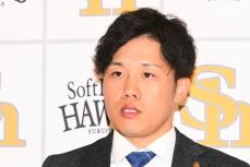 【ソフトバンク】第２捕手・海野隆司から笑顔が消えた理由　痛感した甲斐拓也の偉大さ