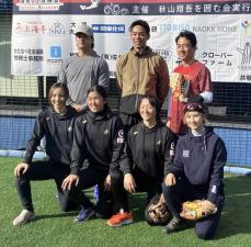 【広島】秋山翔吾が故郷・神奈川県横須賀市で野球教室　同郷の先輩・小泉進次郎氏と真剣勝負も