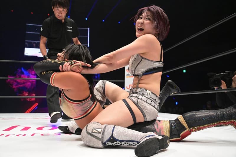 【スターダム】安納サオリ〝宿敵〟岩田美香にリベンジ果たすも…愛憎劇は続く？「お前をずっと見てる」