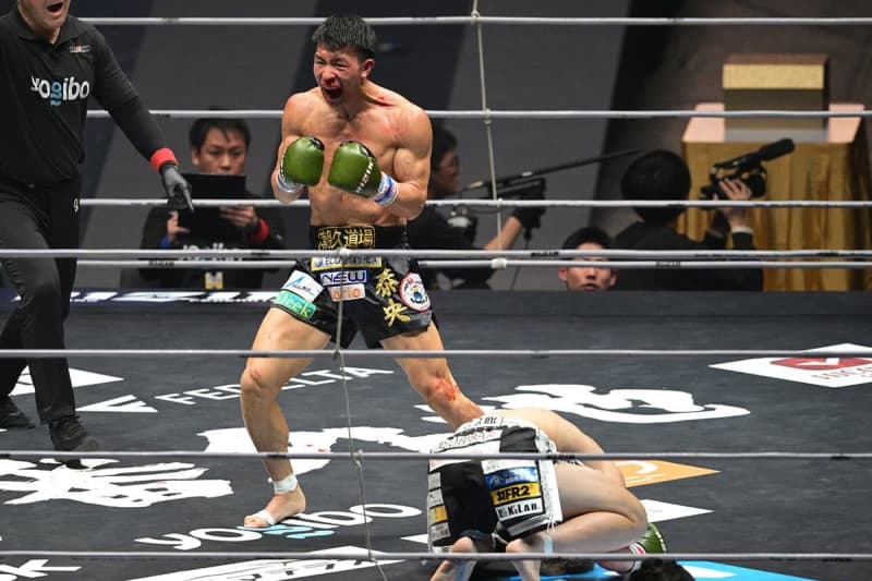 【ＲＩＺＩＮ】朝久泰央がYURAに意地の判定勝ち「ファイトマネーを全額寄付したい」