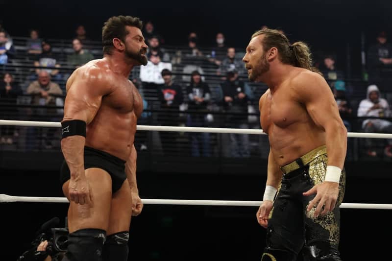 【ＡＥＷ】ケニー・オメガ　ホームリングで鮮やかな復活勝利も…試合後に竹下幸之介の襲撃受ける