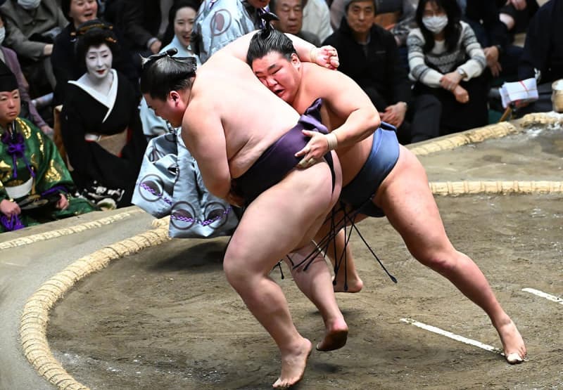 【初場所】豊昇龍　苦手の全勝・王鵬下し１敗死守「同期だし負けたくない気持ちはある」