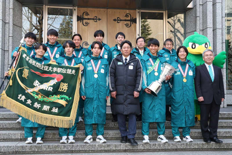 【箱根駅伝】青学大・原晋監督の〝気配り〟 ４年生にグアム旅行プレゼントも「私は行かない」