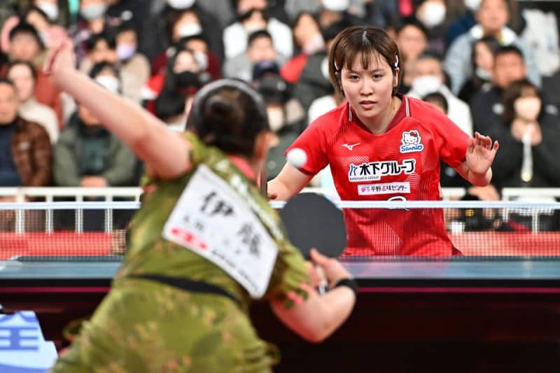 【卓球】平野美宇はあと〝１点〟に泣く　伊藤美誠に敗れ８強で終戦「ちょっと勝ち急いでしまった」