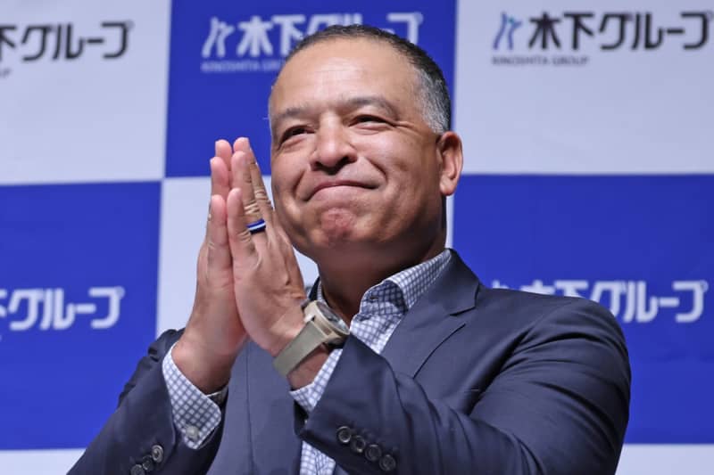 ド軍・ロバーツ監督の契約延長交渉大詰め　ゴメスＧＭ「デーブをここに残したい」