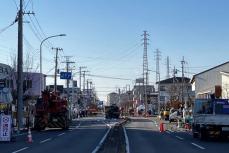 埼玉県八潮市の県道陥没事故…救助活動は難航　近隣の和食麺処サガミ〝食べて応援〟が活発化