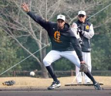 【巨人】マルティネスが横振りノックをリクエスト「中日時代にやってきた流れを続けていく」