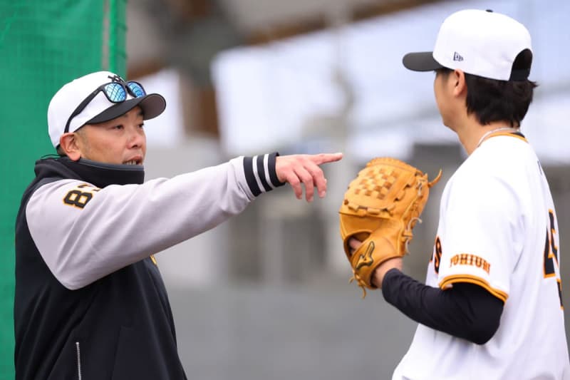 【巨人】阿部監督が有言実行の〝巡回監視〟「とにかく俺はみんなを見てるよ」