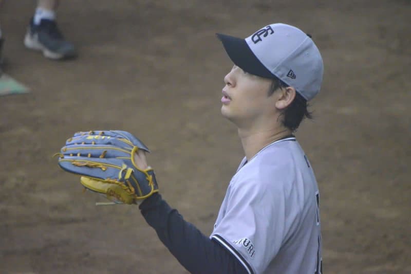 人気スポー新作 巨人】山崎伊織が巻き返しを誓う 目指すは優勝「まだまだ 記念グッズ