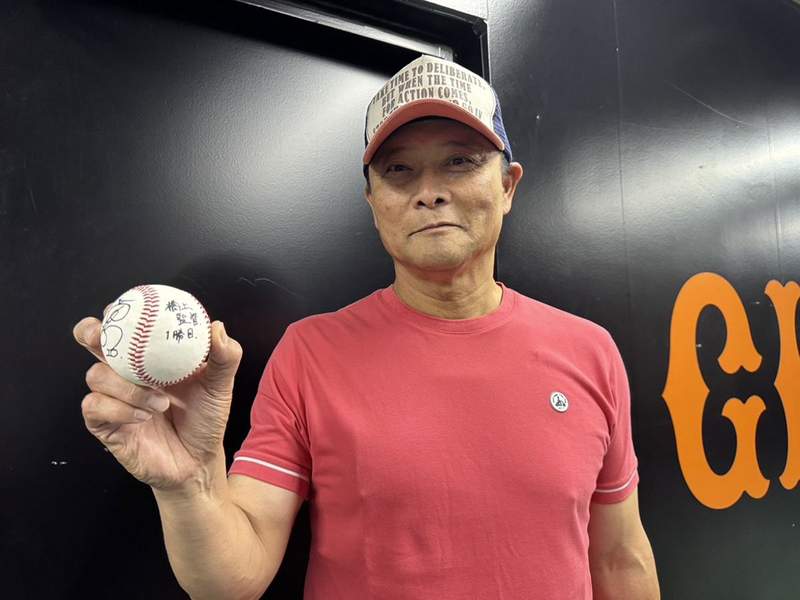 巨人】初勝利の橋上監督代行に戸郷翔征が粋な贈り物「ロッカールームに