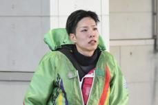 佐藤 中2―5神（14日） 佐藤がソロに20号3ラン｜Infoseekニュース