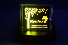 有機EL発光材料のKyuluxがLG、サムスンと開発契約を締結