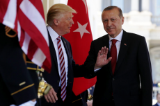 トルコリラが急落。米国との外交的緊張高まる