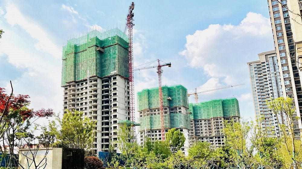 中国の住宅販売､市場マインド悪化で｢腰折れ｣ 不動産大手100社の1月の販売額が前月比半減