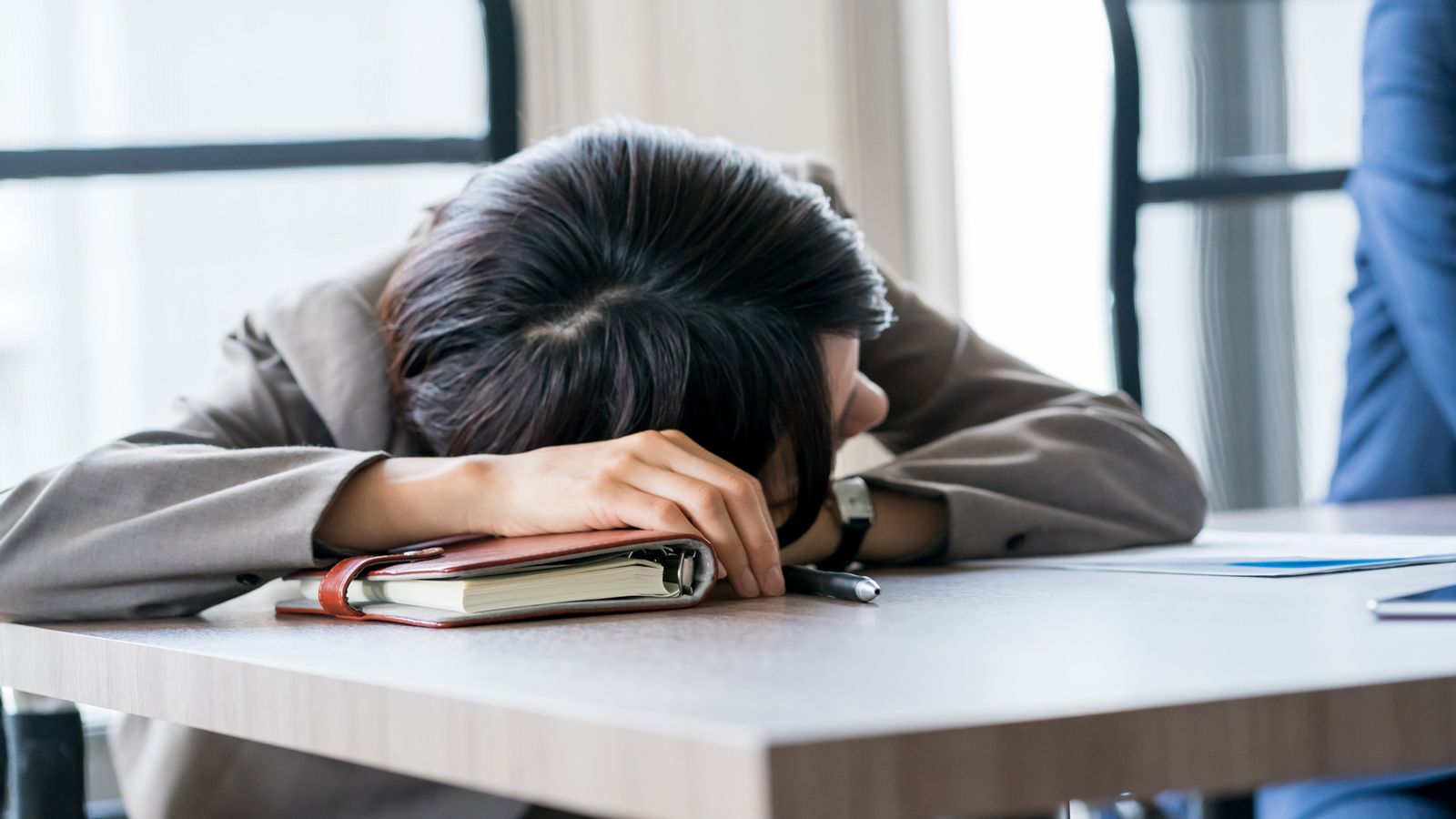 ｢空気が読めない｣部下にモヤっとしたらすべき事 発達障害グレーゾーンの人へ適切な対処法とは