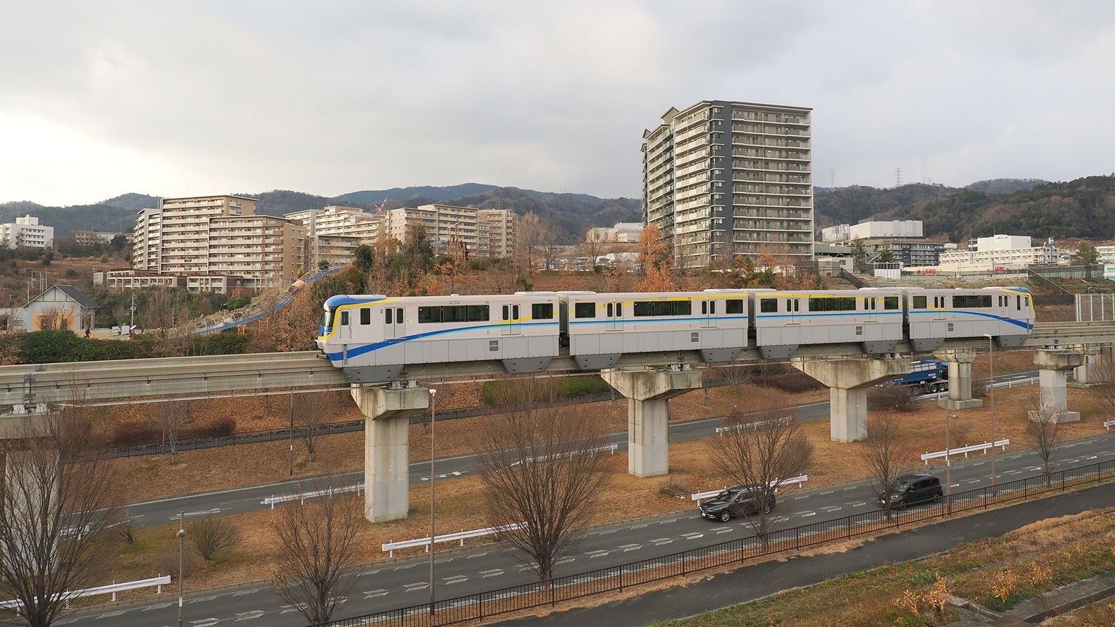 大阪モノレール｢存在感薄い｣彩都線の将来は？ 利便性は着実に向上､列車本数も増えている