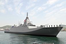 海自新型「ドデカ水上戦闘艦」に搭載の“神エンジン”とは 人員削減時代の“新兵器”見据えた選択に？
