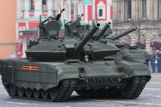 動けなくなった「ロシア新鋭戦車」弱点を狙われ “火だるま”に ウクライナが映像公開
