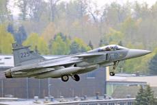 ロシア軍機が「領空侵犯」200年中立だった北欧国に“NATO加盟後初めて”飛来した機体とは？